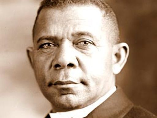 Booker T. Washington spoke at Coleman College in Gibsland before it moved to Shreveport