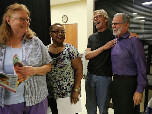 Second act: San Antonio nonprofit pulls older folks into the performing arts