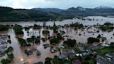 Death toll from rains in southern Brazil climbs to 13, Lula visits region