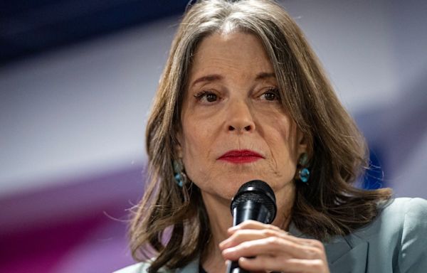 Marianne Williamson denies backing Trump over ‘eating pets’ smear against immigrants after saying ‘voodoo is real’