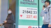 HSI slips below 22,000 as Fed set to stay the course