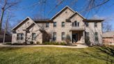 Former Packers linebacker, now with 49er, sells 5-bedroom Hobart house