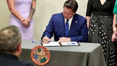 Ron DeSantis promulgó una nueva ley que afecta a los trabajadores de Florida: en qué consiste y cuándo entra en vigor