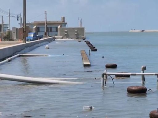 雲縣箔子寮漁港加高防潮牆 防水板遭移動致海水入侵