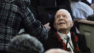 Carter, el hombre bueno con una voz crítica, cumple 100 años ilusionado con una mujer