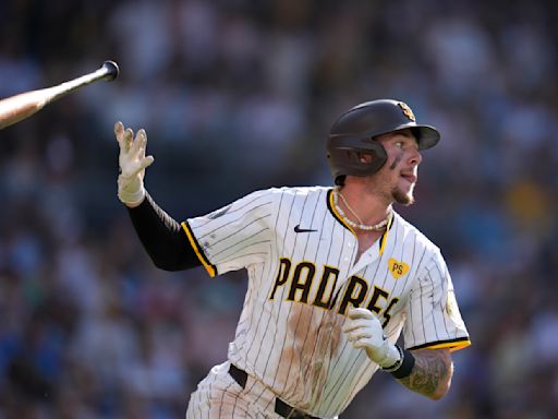Rookie Jackson Merrill hits a 440-foot, 3-run homer in the Padres' 6-4 win over the Brewers