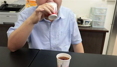 口渴就喝餐飲店免費含糖紅茶、愛吃炸物 36歲男嚴重糖尿病