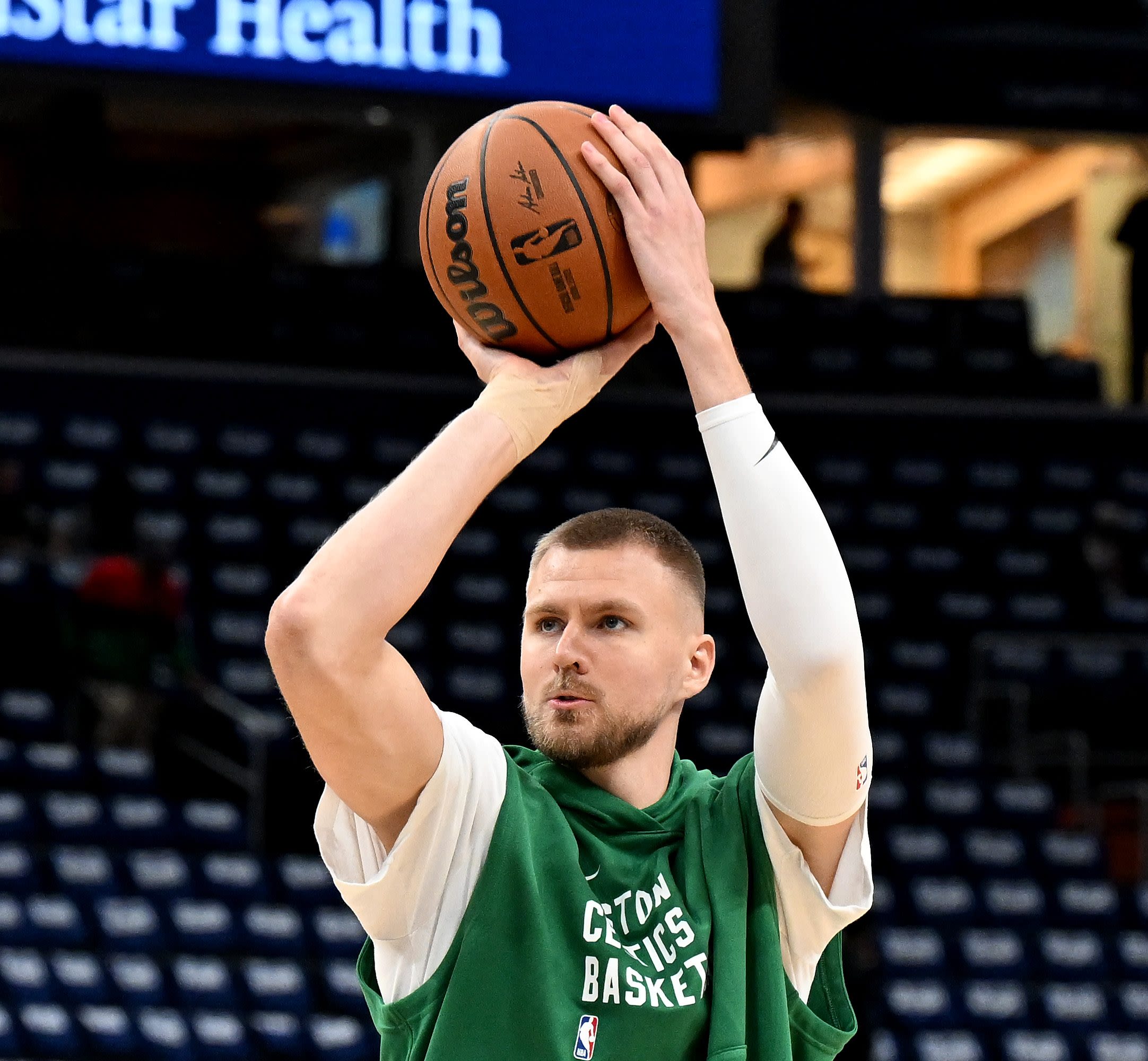 Boston’s Kristaps Porzingis retruns to shooting at Celtics practice