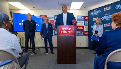 ‘Clear choice’: Former Jan. 6 officers stump for Biden in Nevada