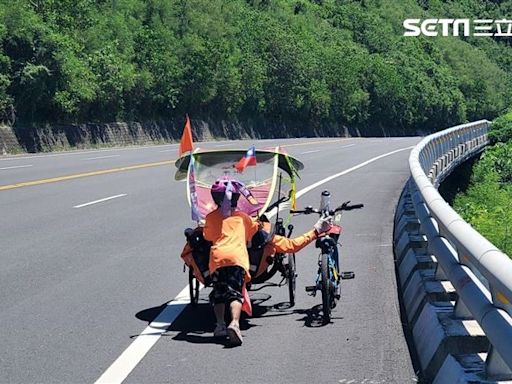 騎不動了我幫你！6歲童與80歲志工互推上坡 育幼院單車環島溫馨畫面曝