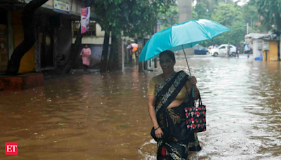 Mumbai to see heavy rainfall tomorrow, IMD in weather forecast. Police issue advisory