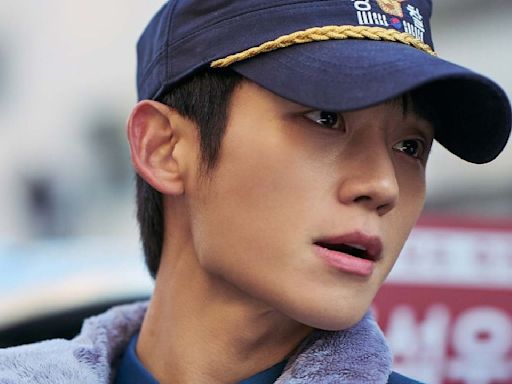 Jung Hae In confirms appearance on Yoo Jae Suk and Jo Se Ho’s talk show You Quiz on the Block after I, The Executioner success