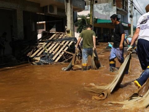 Tragédia no Rio Grande do Sul: por que Estado vem registrando tantas chuvas acima da média?