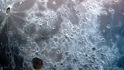 Scientists discover water molecules all over lunar surface; does this indicate life signs on Moon?