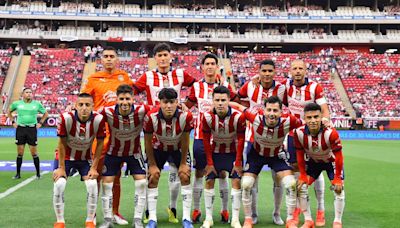 Formación posible de Chivas ante Toluca hoy en la Liga MX