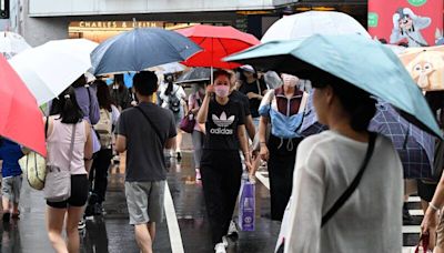 凱米連離慎防颱風尾！週五苗栗以南留意大雨