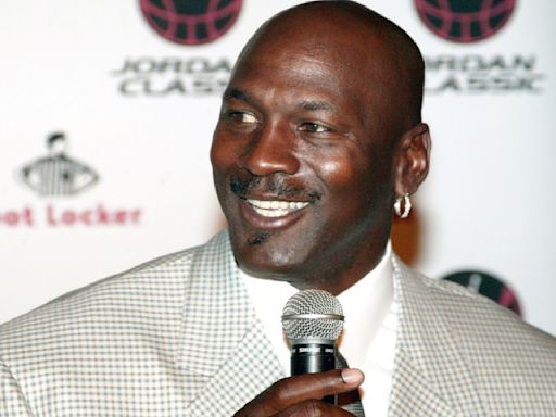 Throwback: Michael Jordan Once Explained How He Would Guard Himself