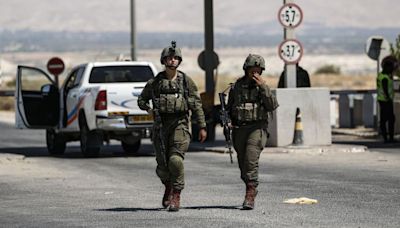 Three Israelis shot dead at West Bank-Jordan crossing