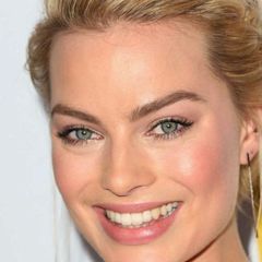 Margot Robbie