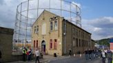 Plan to demolish Huddersfield's final gas holder