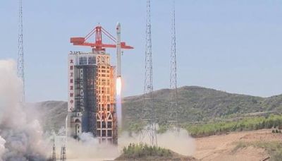 China's Long March-6C rocket makes maiden flight