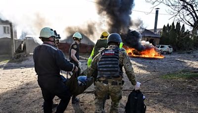 Las fuerzas ucranianas se retiran de tres poblaciones de Odesa y Donetsk por los avances rusos