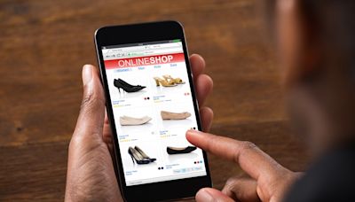 In data: Online footwear market to outpace physical in 2024