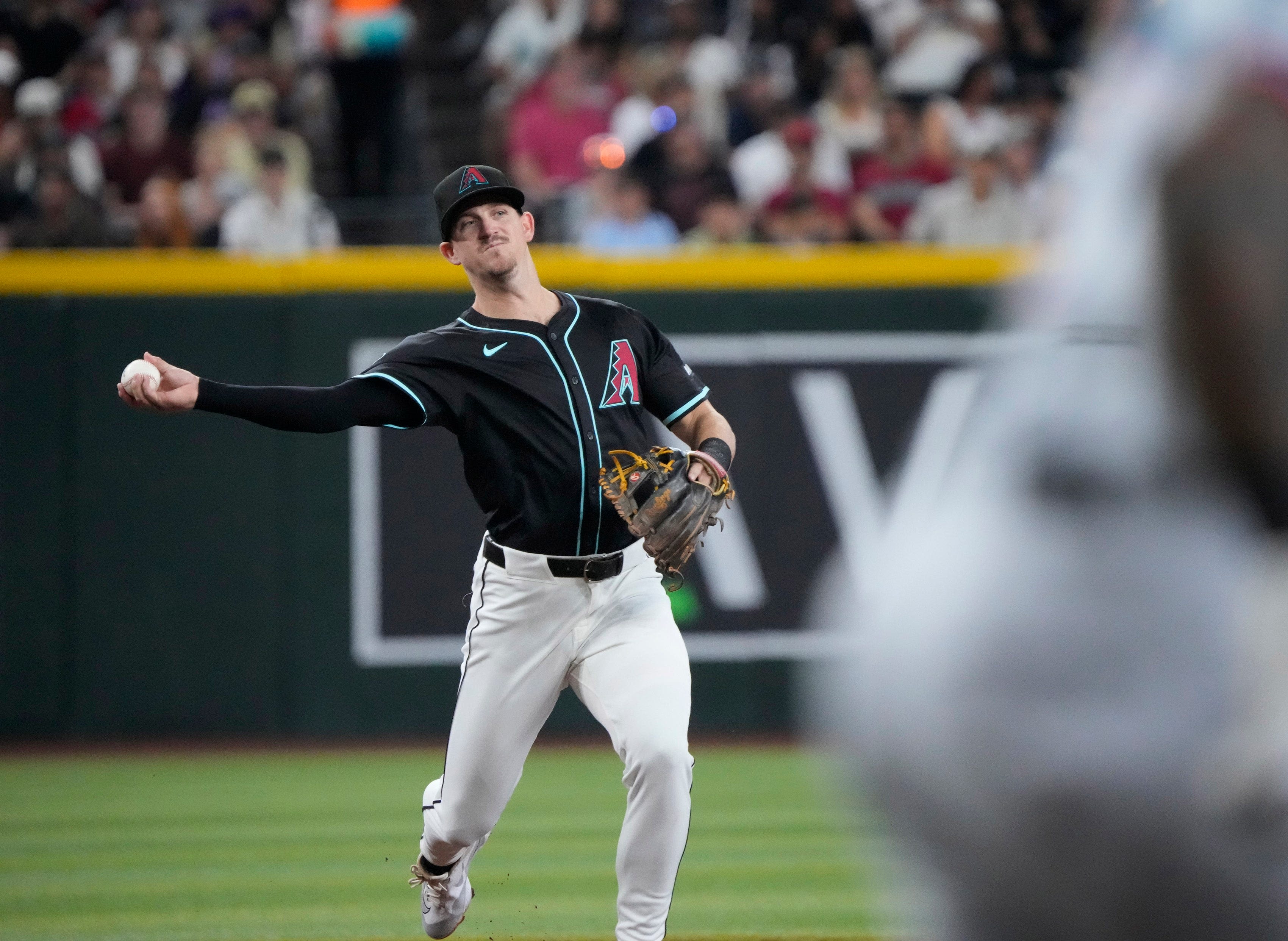 Montgomery implodes as Diamondbacks reach halfway point with ugly loss to Twins