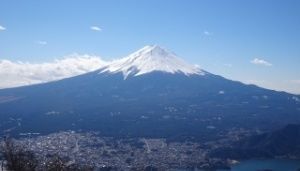 富士山新制！將限制登山人數、支付通行費 5/20起可線上預約