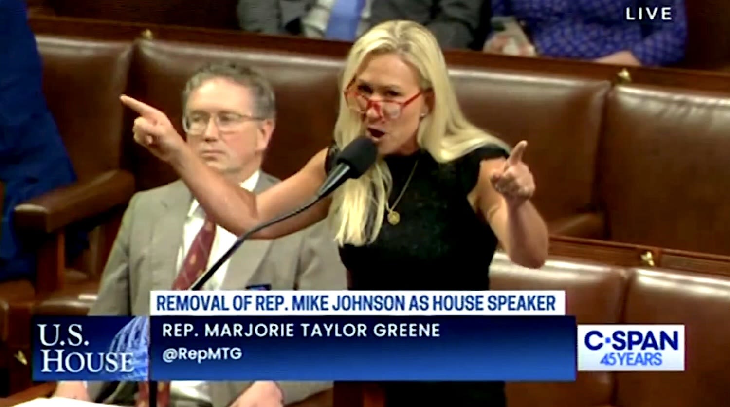 Marjorie Taylor Greene is booed loudly by Congress, then tries — but fails — to oust Mike Johnson (video)