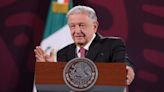 ¿Team perros o gatos?: AMLO se viraliza por particular corbata en plena conferencia oficial | FOTO