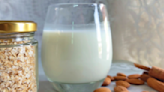 These nutritionists solved the almond milk vs. oat milk debate