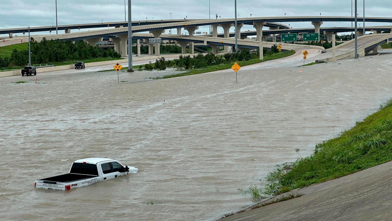 Hurricane Beryl tracker: Over 2 million without power as deadly storm batters Texas