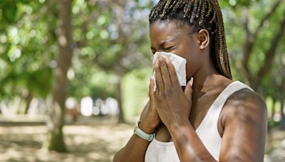 Yes, seasonal allergies are getting worse in the fall. Here's how you can get quick relief