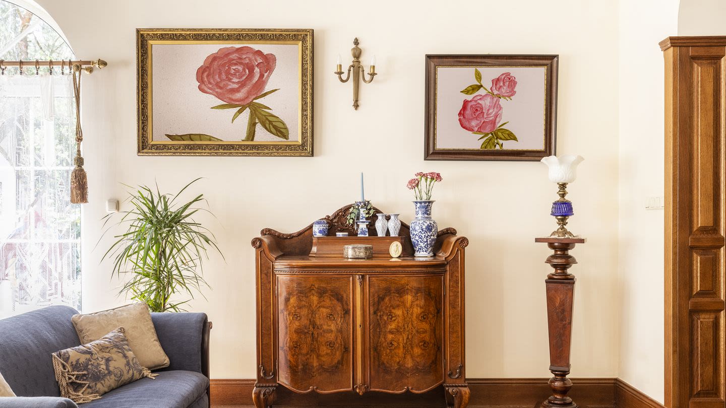 7 Things in Grandma's House That Are Worth a LOT of Money