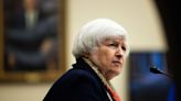Janet Yellen Becomes a Political Football Over Debt Sales