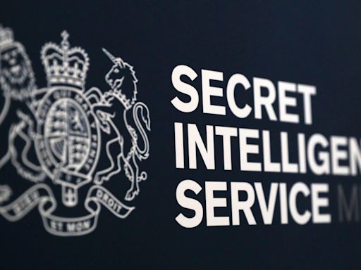 中英互揭諜報｜學者：英國MI6與CIA關係密切 ｢有些活動配合美方｣