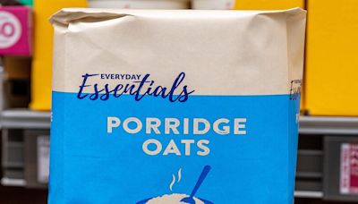 Aldi UK introduces paper packaging for porridge oats in stores