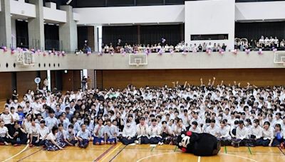 長安國中管絃樂團赴日 尚絅學園文化祭熊部長現身演出 - 新消息