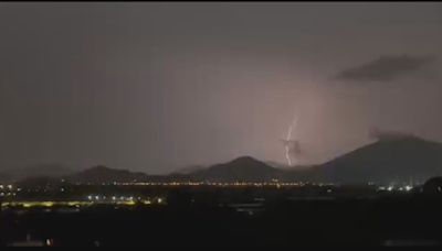 天文台料未來數日天氣不穩 黃雨期間錄得逾六千次閃電