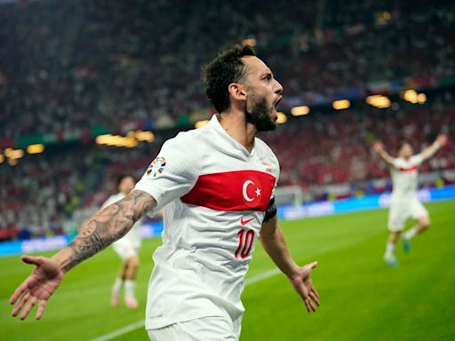 Czech Republic 1-2 Turkey: Czech fightback not enough as Turkey qualify for Euro 2024 last-16