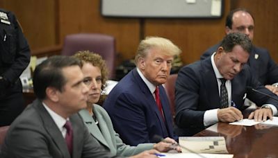 Trump fue declarado culpable de delitos en Nueva York. ¿Aún puede votar en la Florida?