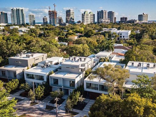 ‘We lost.’ Settlement in case against ‘King of Coconut Grove’ angers buyers of townhouses