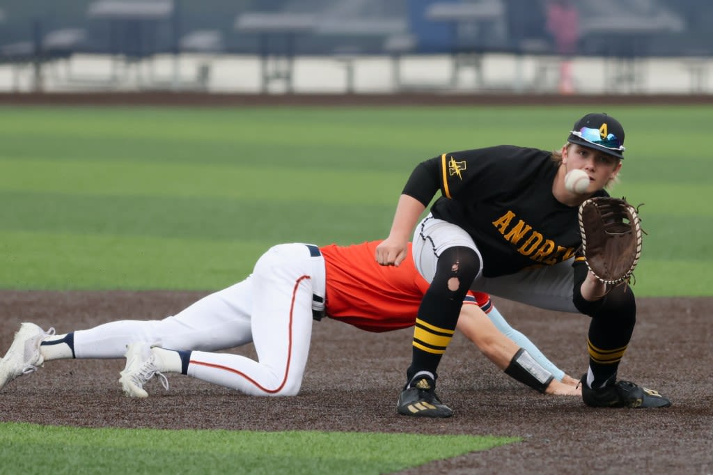 Baseball and local scores for the Southland, Aurora, Elgin, Naperville and Lake County