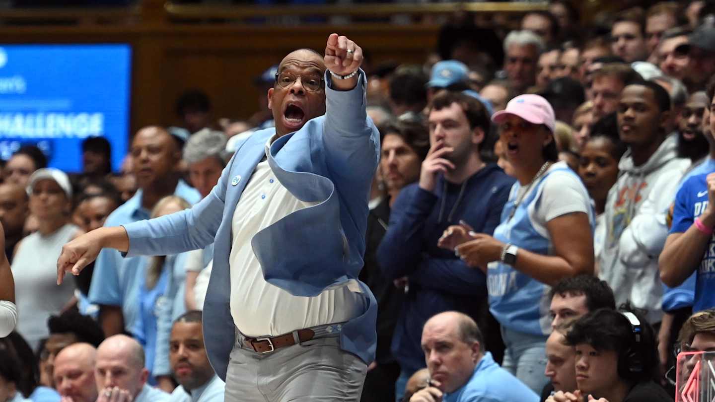 Sharpshooting UNC Basketball Target Appears to Drop Duke From Battle