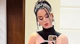 Katy Perry wore a spaceship as a top – then had a wardrobe malfunction