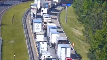 Crash on I-81 South cleared in Roanoke County