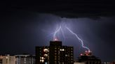 Clima en EE.UU., hoy 15 de julio: alerta por tornados, inundaciones, tormentas severas y calor extremo en estas ciudades