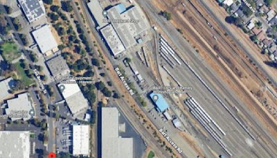 Body found under 'dirt and debris' by Bay Area BART tracks