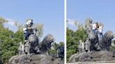 Aficionados en México del Real Madrid son detenidos por subirse a la escultura de las Cibeles en la colonia Roma